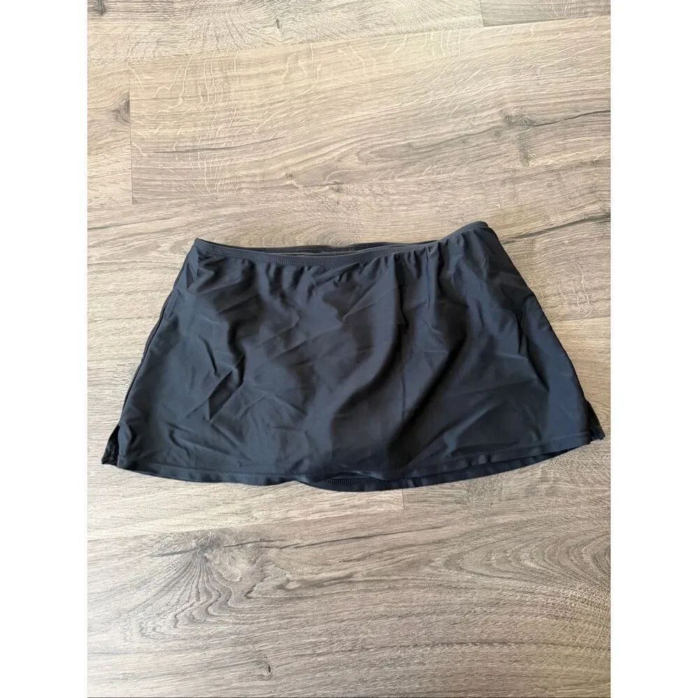 Time tru Women’s swimming skirt size Small
